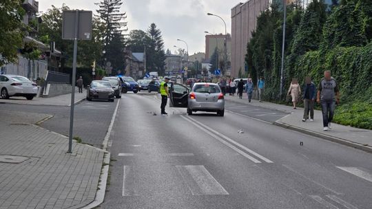 13-latka potrącona na przejściu dla pieszych