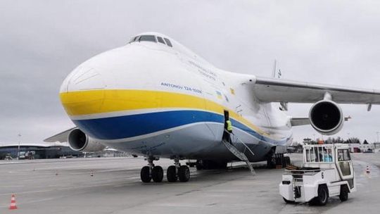 Antonov  An-124 Rusłan ponownie wylądował w Jasionce