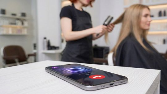 Asystent Telefoniczny AI od home.pl to koniec z nieodebranymi połączeniami