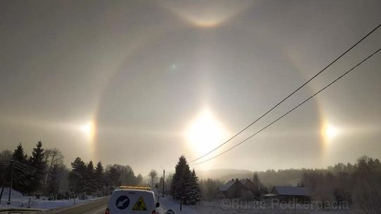 Bieszczady. Siarczysty mróz i halo słoneczne [FOTO]