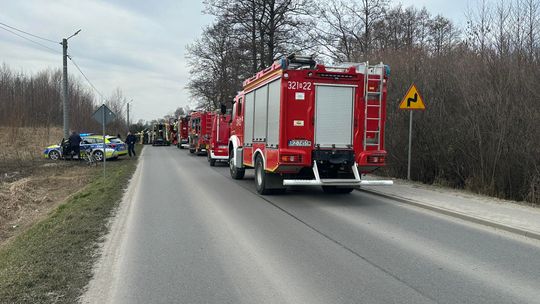 Dachowanie w m.Racławówka, jedna osoba poszkodowana