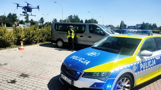 Drony na rzeszowskich drogach. Oczy policji na niebie [WIDEO]