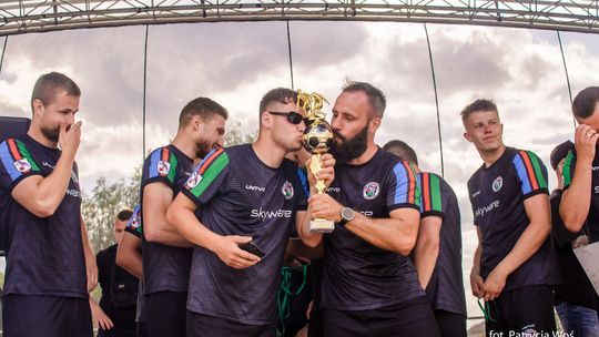 FA7CUP 2025. Crasnovia Krasne gościła Tomasza Hajto i AMP futbol