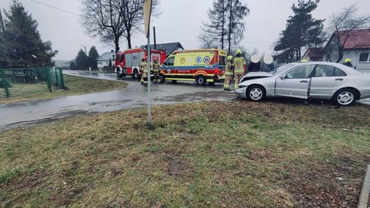 Groźny wypadek w Jagielle: 18-latek zderzył się z 84-latką