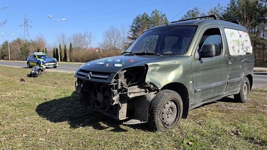 Groźny wypadek z udziałem motocyklisty. Poszkodowany 19-latek
