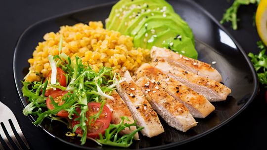 Jak catering dietetyczny w Rzeszowie od TIM Catering zmienił życie Polaków w 2024 roku?