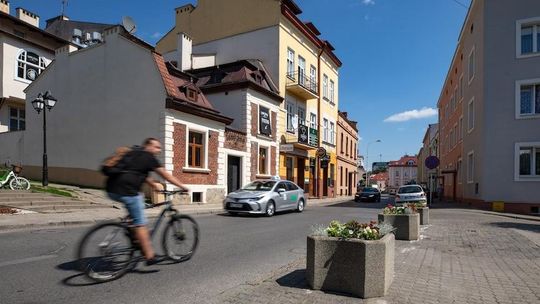 Kolejne blokady w parkowaniu przy ul. Króla Kazimierza 