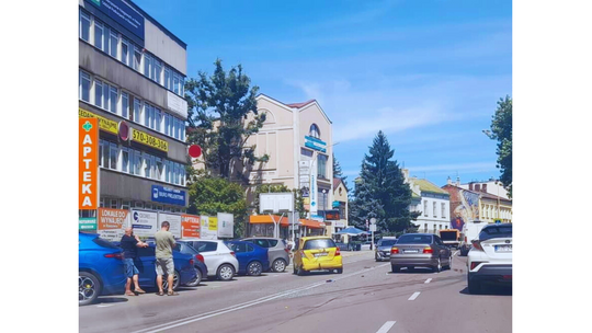 Kolizja na ulicy Targowej w Rzeszowie: Zderzenie trzech samochodów