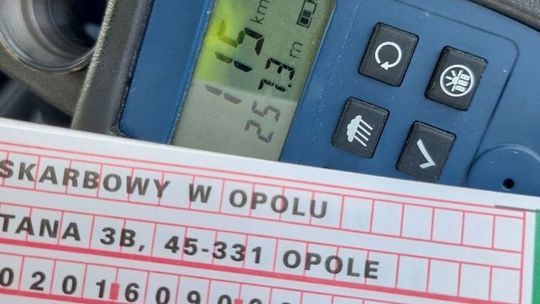 Kolosalny mandat dla kierowcy. Pędził 115 km/h w terenie zabudowanym