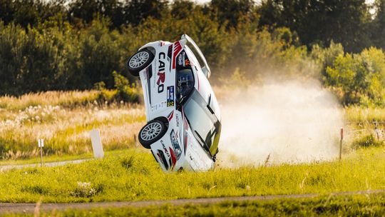 Kołtun i Pleskot najszybsi w Niechobrzu – ruszył Marma 34. Rajd Rzeszowski