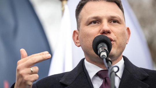 Mentzen proponuje poprawki do konstytucji, które "wyzerowałaby" składy najważniejszych organów sądownictwa