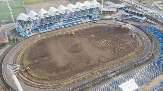 Miasto wyremontuje dach na stadionie miejskim