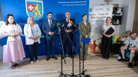 Miłość nie zna DNA. Powiat Rzeszowski apeluje o zakładanie rodzin zastępczych [REPORTAŻ]