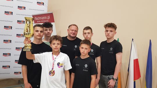 Młodzi judocy Millenium AKRO Rzeszów oraz Akademii Judo Rzeszów z medalami z Bochni!