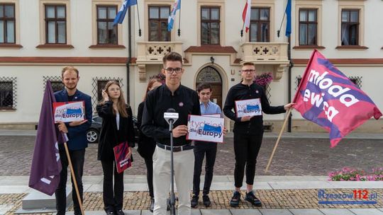 Młodzi z Lewicy murem za Unią Europejską