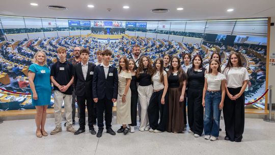 Młodzieżowa Rada Gminy Świlcza odwiedziła Parlament Europejski