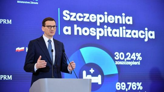 Morawiecki: znosimy większość obostrzeń, zostaje obowiązek noszenia maseczek w miejscach publicznych