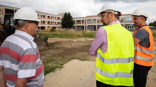 Na osiedlu Drabiniaka powstaje nowoczesny zespół oświatowy