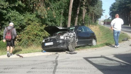 Nisko. Zderzenie trzech pojazdów. Droga całkowicie zablokowana!