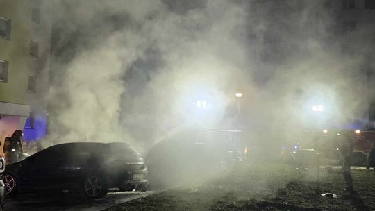 Nocny pożar samochodów w Rzeszowie