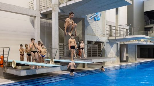 Nowa klasa sportowa w Rzeszowie: skoki do wody i pływanie