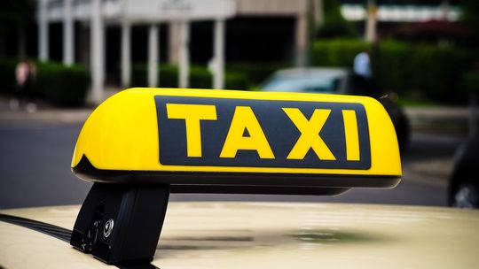 Nowe wymagania dla taksówkarzy. Pozostało niewiele czasu