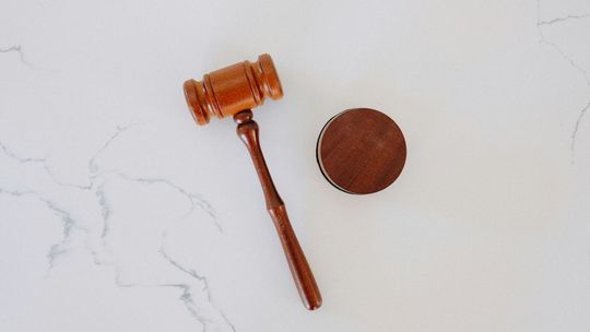 Nowoczesne porady prawne online – jak działa platforma LegalHelp i dlaczego warto z niej korzystać