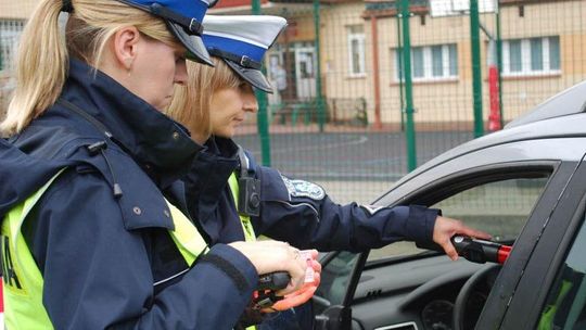 Nowy rok szkolny. Kontrole policji przy szkołach