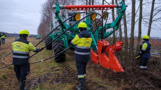 Pierwsza w Polsce maszyna do kablowania sieci energetycznych przyspieszy inwestycje