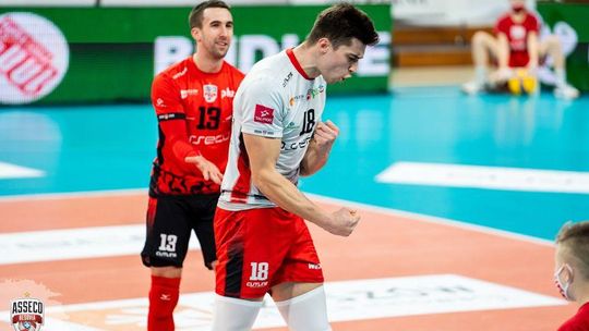 PlusLiga. Klemen Čebulj przedłuża kontrakt z Asseco Resovia 