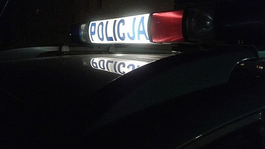 Policjanci pomogli kobiecie wrócić bezpiecznie do domu