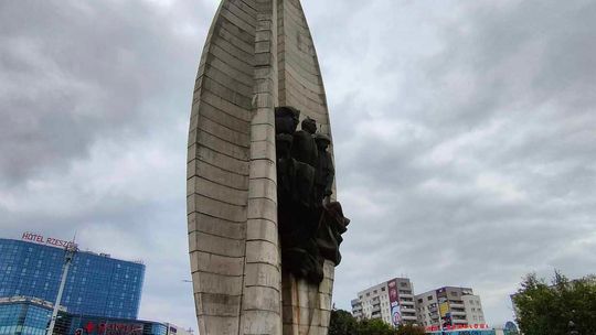 Pomnik Czynu Rewolucyjnego zostanie przekazany Stowarzyszeniu Rodzin Żołnierzy Niezłomnych Podkarpacia