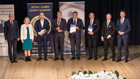 Powiat Rzeszowski triumfuje w konkursie Budowa Roku Podkarpacia 2024