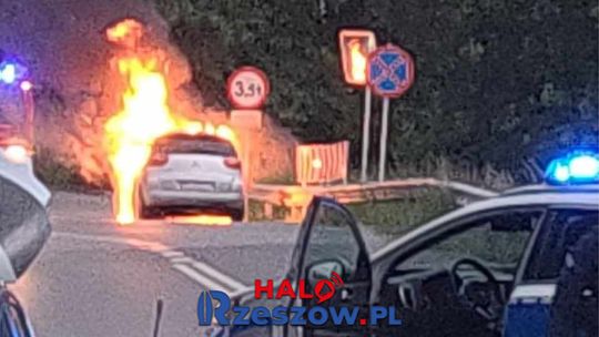 Pożar Samochodu na osiedlu Matysówka