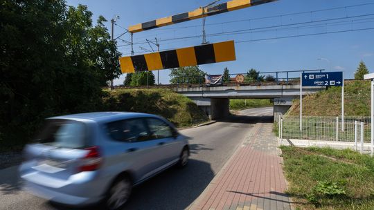 Przejazd łączący ulice Warszawską i Miłocińską zamknięty na czas remontu wiaduktu