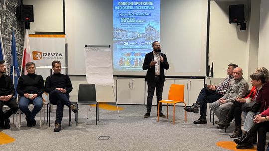 Rady osiedli łączą siły. Open Space przyniósł konkretne postulaty zmian Rady osiedli łączą siły. Open Space przyniósł konkretne postulaty zmian