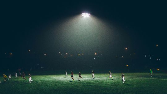 Rozwój zakładów sportowych w Rzeszowie pod wpływem lokalnych klubów piłkarskich