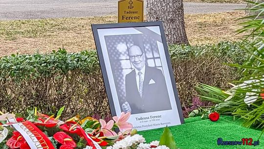 Rzeszów: b. prezydent miasta Tadeusz Ferenc został pochowany w Alei Zasłużonych