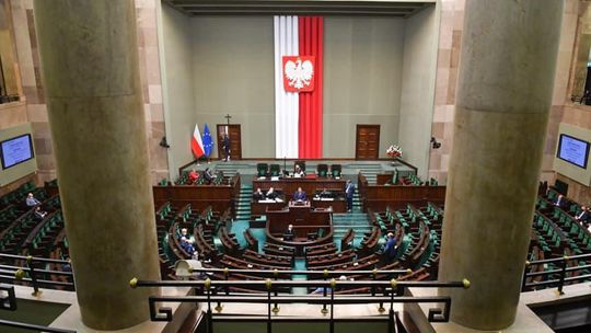 Sejm uchwali ustawę zmieniającą zasady ustalania dochodów samorządów