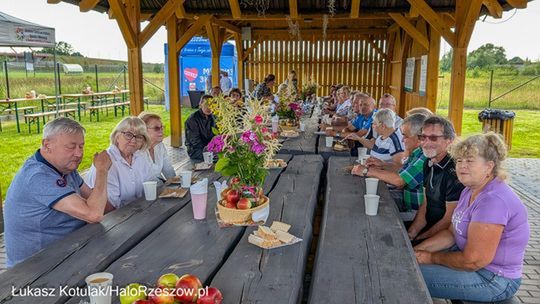 Seniorzy z Rudnej Wielkiej świętowali w radosnej atmosferze