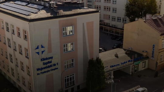 Skandal w Uniwersyteckim Szpitalu Klinicznym w Rzeszowie. Upubliczniono zdjęcia nagiej pacjentki podczas operacji