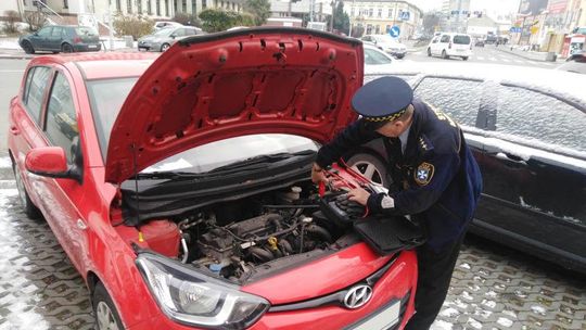 Straż Miejska w Rzeszowie odpali twoje auto. Wystarczy telefon