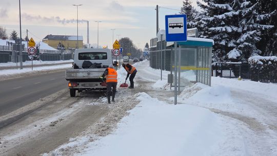 „To nie jest czas na narzekanie, tylko na działanie”. Gmina Trzebownisko walczy z atakiem zimy