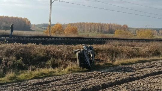 Tragiczny wypadek na przejeździe kolejowym. Nie żyje 45-latek