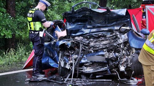 Tragiczny wypadek w Stalowej Woli. Trwa zbiórka dla osieroconego rodzeństwa