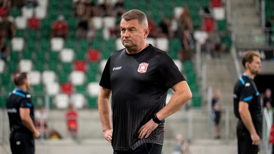 Trener Resovii Rzeszów Mirosław Hajdo odsunięty od prowadzenia drużyny