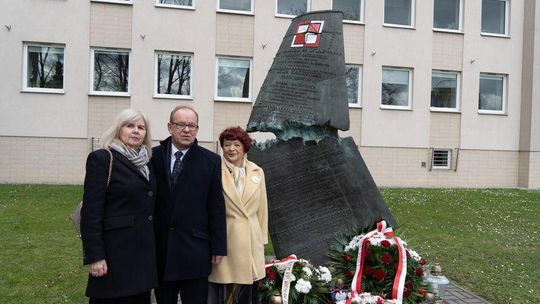 Uczczono 12. rocznice katastrofy smoleńskiej