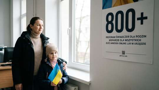 Ukraińcy stracą 800+? ZUS zmienia zasady wypłaty świadczenia