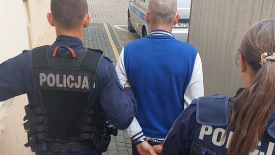 Uliczny napad w Dzień Kobiet. Dwaj „koledzy” pobili i okradli 39-latka