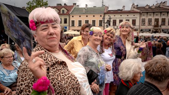 W sobotę finał Senioraliów Rzeszowskich na Bulwarach  z koncertem Mariusza Kalagi